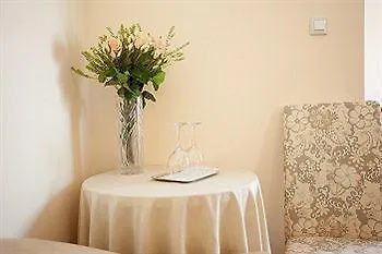 Bed & Breakfast Royal 4*