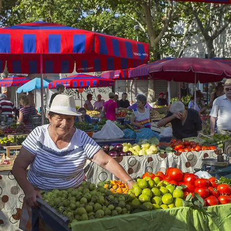 Nocleg ze śniadaniem Royal
