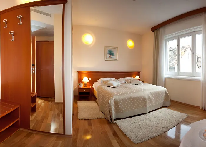 로얄 스위트 4* 스플리트