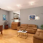 Bed & Breakfast Royal 4*