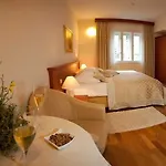 Royal Bed & Breakfast Split