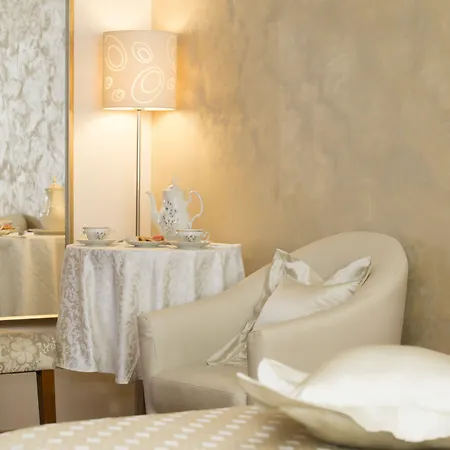 Royal Bed & Breakfast