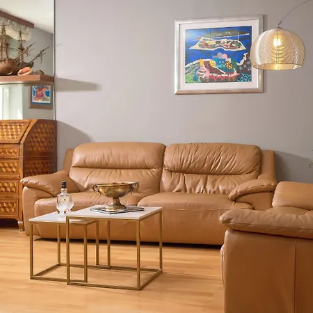 Royal Bed & Breakfast 4*