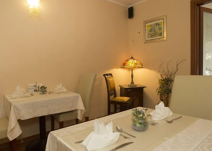 Royal Bed & Breakfast Split